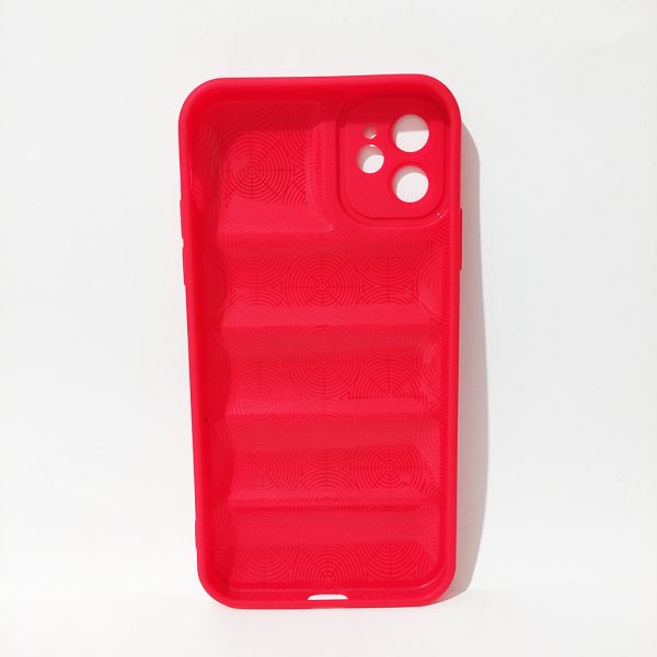 کاور کد 1175 مناسب برای گوشی موبایل اپل iPhone 11 مدل پافری طرح توت فرنگی-فروشگاه اینترنتی دارلین