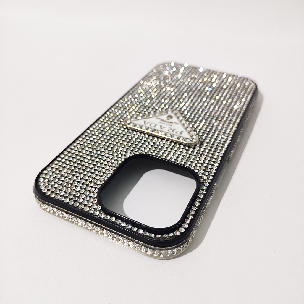 کاور کد 1344 مناسب برای گوشی موبایل اپل iPhone 13 Pro مدل نگین دار-فروشگاه اینترنتی دارلین