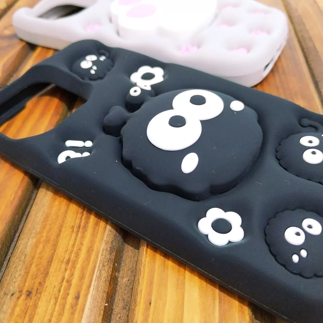 قاب گوشی اپل iPhone 13/14/15 کد 2200 طرح هپل | سیلیکونی هولدردار-طرح پنجه گربه