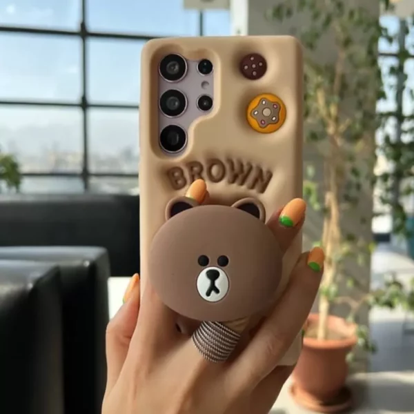 قاب گوشی اپل iPhone 13/14/15 کد 2226 طرح خرس قهوه‌ای | سیلیکونی هولدردار-طرح هپل