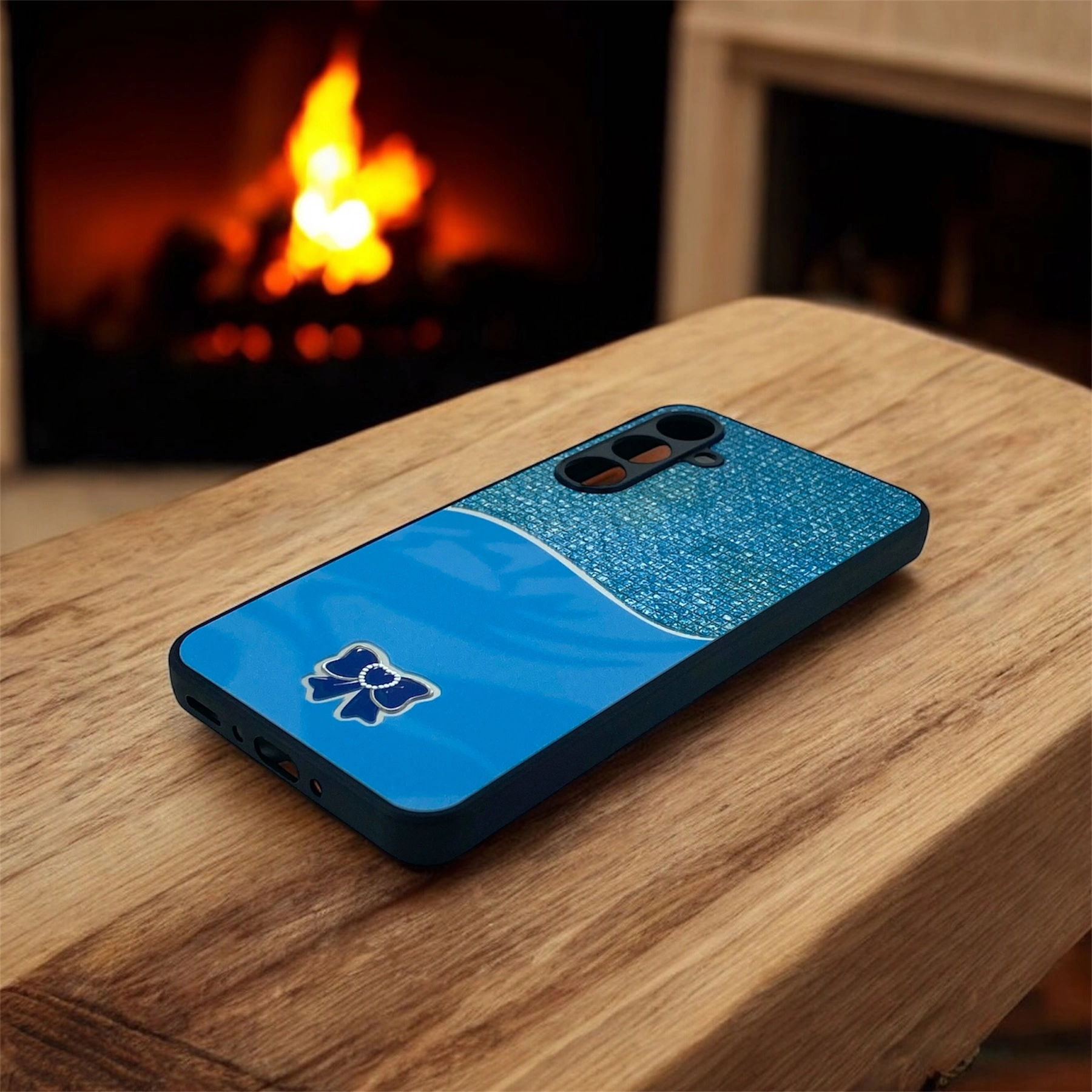 قاب گوشی طرح پاپیون آبی رنگ